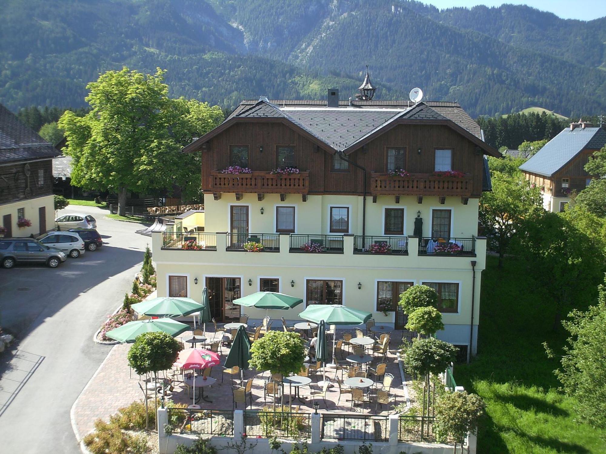 Reisslerhof Hotel Грьобминг Екстериор снимка
