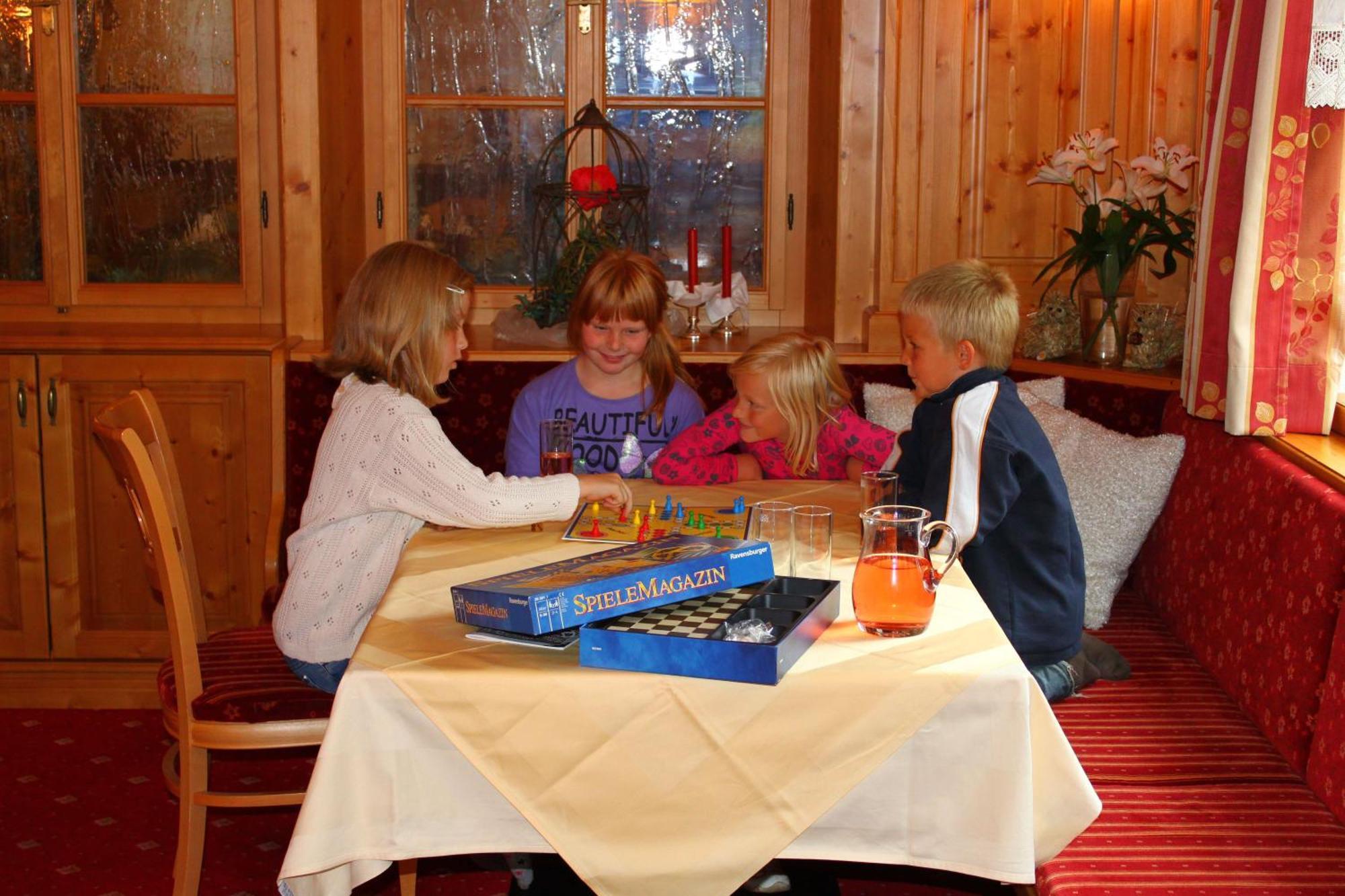 Reisslerhof Hotel Грьобминг Екстериор снимка