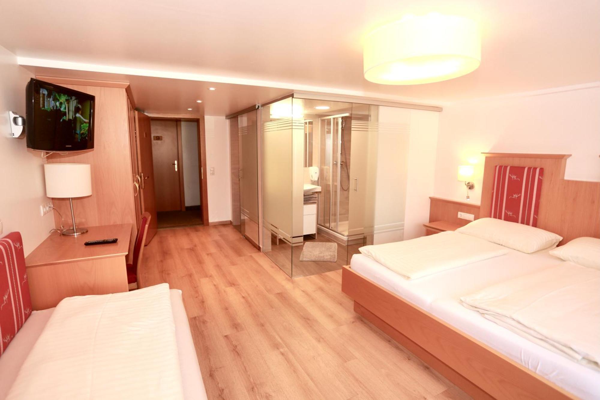 Reisslerhof Hotel Грьобминг Екстериор снимка