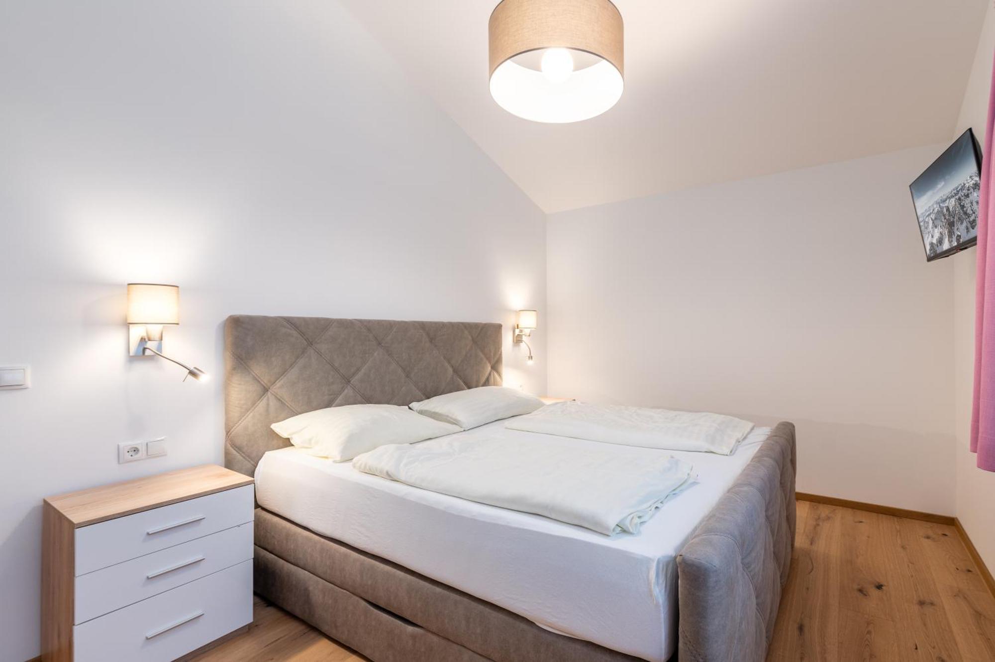Reisslerhof Hotel Грьобминг Екстериор снимка