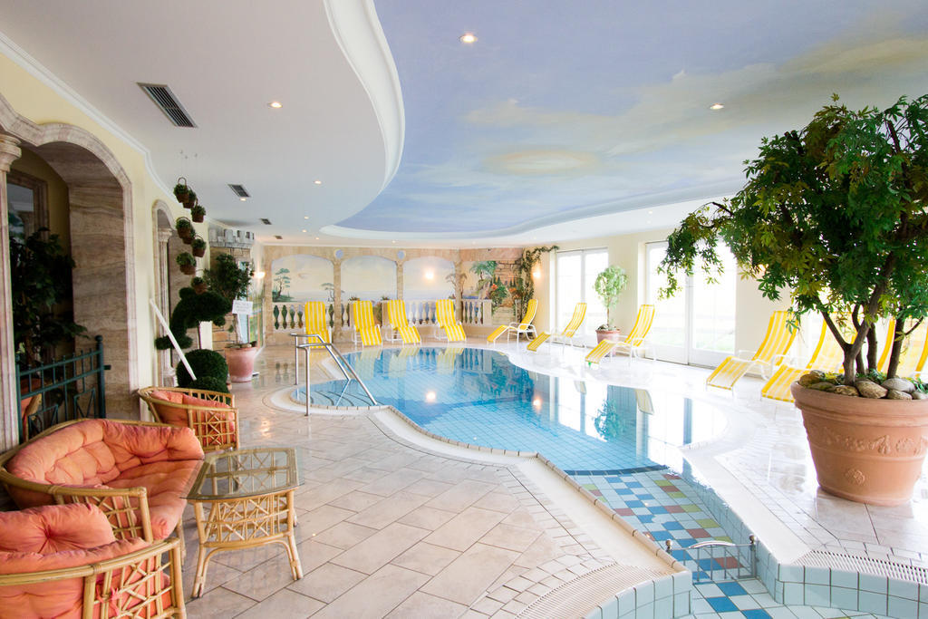 Reisslerhof Hotel Грьобминг Екстериор снимка